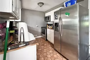 7522 Elk Rd, Pittsburgh, PA 15235 - Photo 15