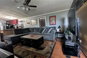203 Colvin Rd, Greensboro, PA 15338 - Photo 5