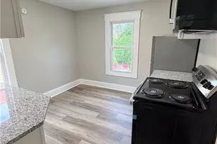 422 Glen Ave, Ellwood City, PA 16117 - Photo 11