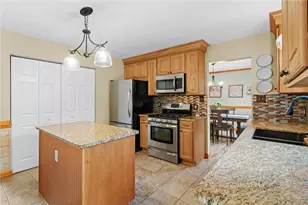 5029 Summit Dr, Hampton, PA 15101 - Photo 11