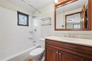 1460 Great Oak Dr, Scott Township, PA 15220 - Photo 25
