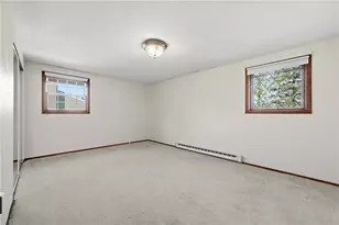 1460 Great Oak Dr, Scott Township, PA 15220 - Photo 23
