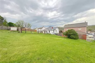214 Madison Ave, Sewickley Township, PA 15637 - Photo 17