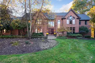 2102 Chablis Ct, Hampton, PA 15044 - Photo 1