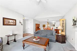 6366 Jefferson Pointe Cir, Jefferson Hills, PA 15025 - Photo 11