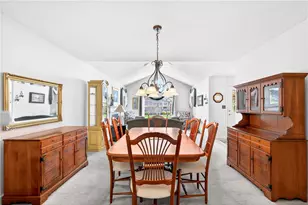 6366 Jefferson Pointe Cir, Jefferson Hills, PA 15025 - Photo 15