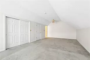 6366 Jefferson Pointe Cir, Jefferson Hills, PA 15025 - Photo 31