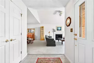 6366 Jefferson Pointe Cir, Jefferson Hills, PA 15025 - Photo 3