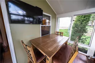 155 Connie Park Dr, Kennedy Township, PA 15136 - Photo 5