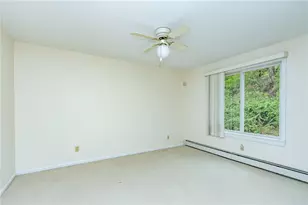 860 Parkview Dr, Westmont Hilltop School District, PA 15905 - Photo 23