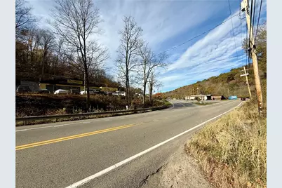 449 Rochester Rd, Ross Twp, PA 15237 - Photo 5