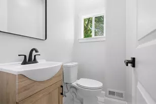 141 W 15th Ave, Homestead, PA 15120 - Photo 23