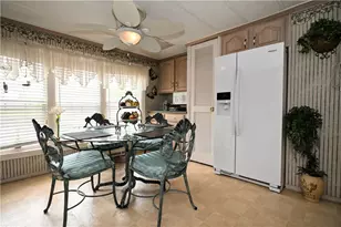 6 Roundtable Dr, Rostraver, PA 15012 - Photo 9