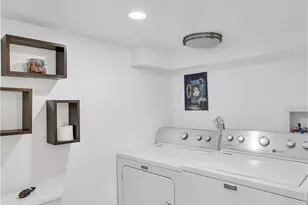 134 Bleil Dr, Pittsburgh, PA 15116 - Photo 27