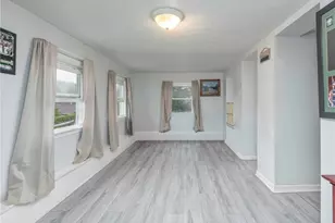 430 1/2 Glass Alley, Houston, PA 15342 - Photo 3