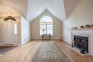 224 Country View Dr, Lower Burrell, PA 15068 - Photo 3