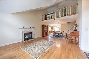 224 Country View Dr, Lower Burrell, PA 15068 - Photo 5