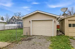 25 Lancaster Ave, Greenville Boro, PA 16125 - Photo 11