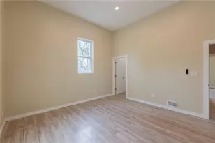 2547 Hill St, Pittsburgh, PA 15235 - Photo 19