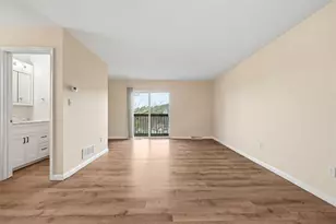 329 Glaser Ave, Pittsburgh, PA 15202 - Photo 9