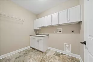 1174 Lauralynn Dr, Unity Township, PA 15650 - Photo 33