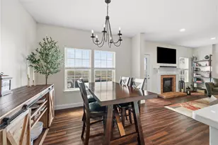 304 Sunrise Dr, Collier Township, PA 15106 - Photo 13