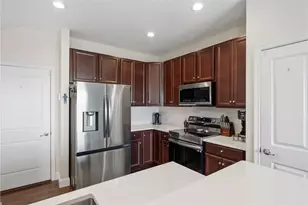 304 Sunrise Dr, Collier Township, PA 15106 - Photo 19