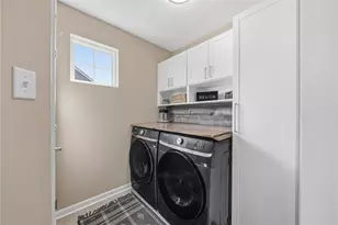 304 Sunrise Dr, Collier Township, PA 15106 - Photo 31