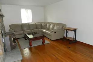 131 Wise Ln, Pittsburgh, PA 15209 - Photo 3