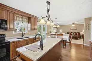 529 Grandshire, Cranberry Township, PA 16066 - Photo 17