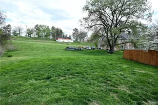 8 Delrose Dr, Monessen, PA 15062 - Photo 29