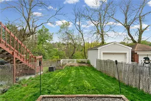 2805 Philadelphia Ave, Pittsburgh, PA 15216 - Photo 37