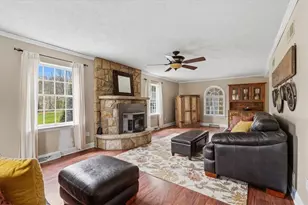 717 Little Creek Rd, Connoquenessing Boro, PA 16033 - Photo 5