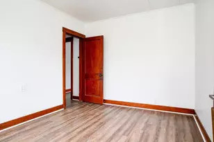 1818 VanBuren St, Aliquippa, PA 15001 - Photo 15