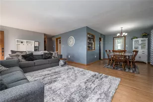 2408 Ridge Rd, South Park, PA 15129 - Photo 9