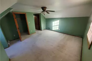 215 Black Oak Dr, Scott Township, PA 15220 - Photo 23