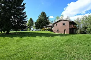 305 Upper Middletown Rd, Menallen Township, PA 15480 - Photo 3
