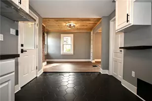 485 Wendel Rd, Hempfield Township, PA 15642 - Photo 9