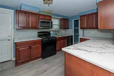 222 Clifton Ave, Pittsburgh, PA 15215 - Photo 9