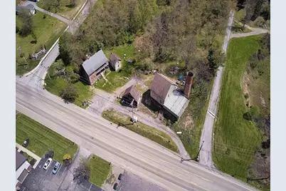 333 Perry Highway, Lancaster Township, PA 16037 - Photo 27