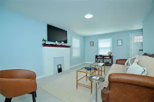 2131 Lindsay Road Rd, Blackridge, PA 15221 - Photo 5