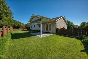 209 Falcon Ridge Dr, New Kensington, PA 15068 - Photo 3