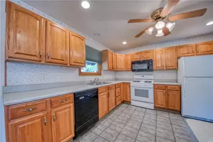 209 Falcon Ridge Dr, New Kensington, PA 15068 - Photo 7
