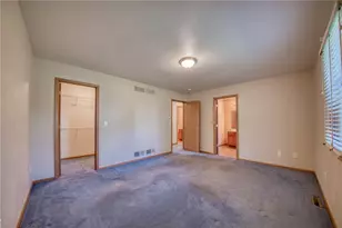 209 Falcon Ridge Dr, New Kensington, PA 15068 - Photo 17