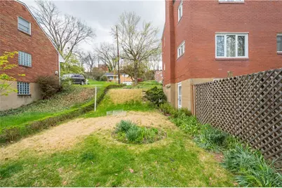 332 Long Dr, Pittsburgh, PA 15241 - Photo 9