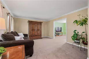 121 Tiffany Ridge Dr, Moon/Crescent Twp, PA 15108 - Photo 9
