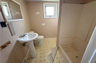 629 1/2 Broad St, Washington, PA 15301 - Photo 7