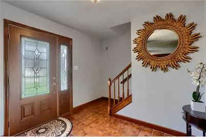 208 Parliament Drive, Moon/Crescent Twp, PA 15108 - Photo 5