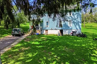 132 Waterloo St, Somerset Township, PA 15541 - Photo 5
