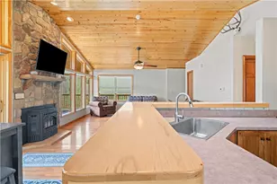 100 1st St, Uniontown, PA 15424 - Photo 5